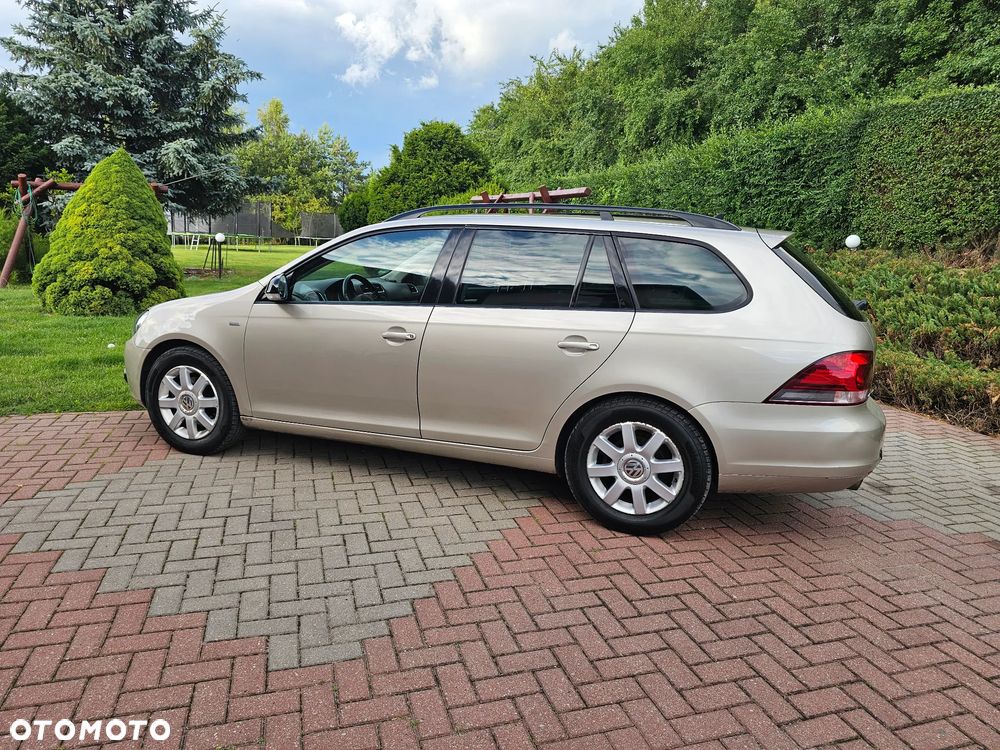 Volkswagen Golf 1.6 TDI DPF MATCH - 6