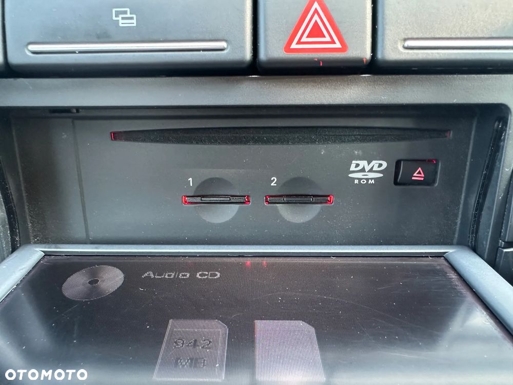 Audi A4 Avant 2.0 TDI DPF - 18
