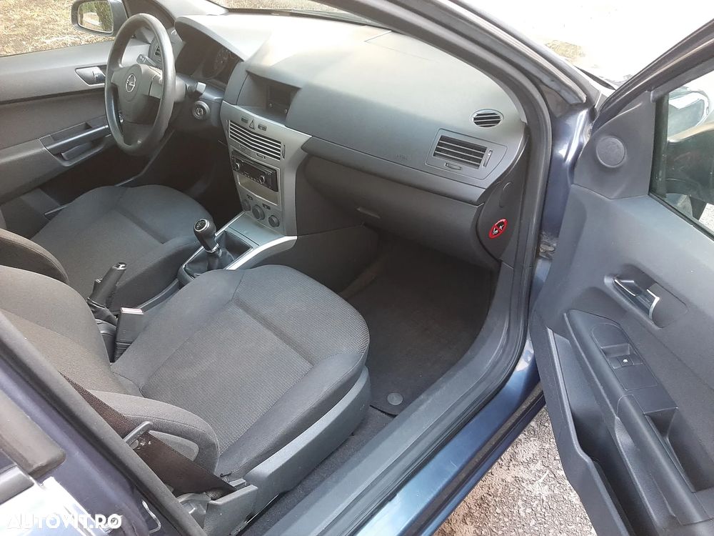 Opel Astra - 8