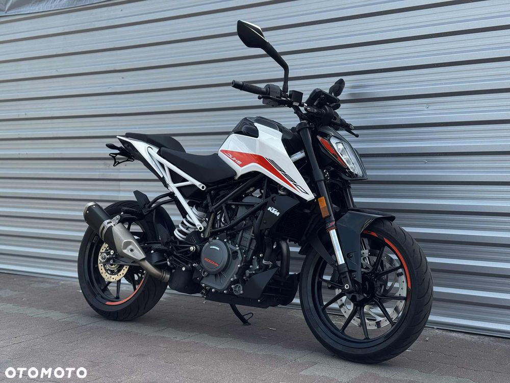 KTM Duke 390 - 4