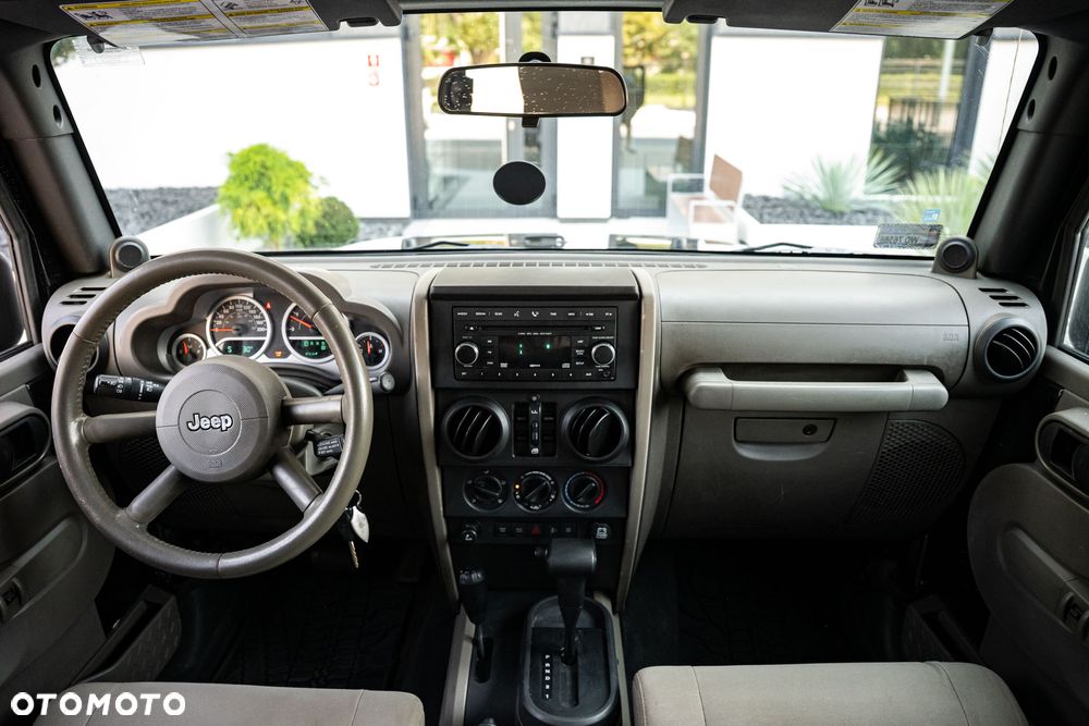 Jeep Wrangler Unlimited 2.8 CRD Rubicon - 8