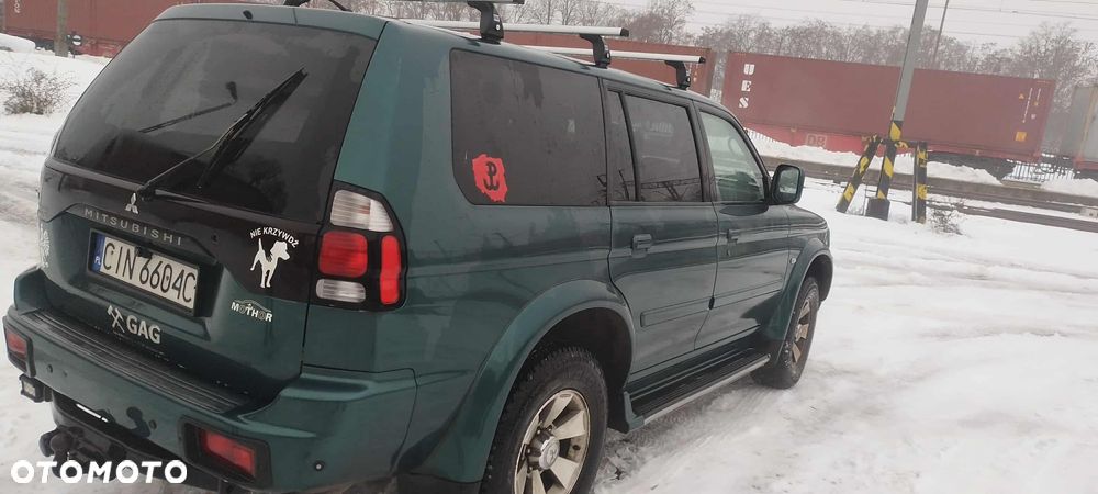 Mitsubishi Pajero Sport 2.5 TD Classic - 4