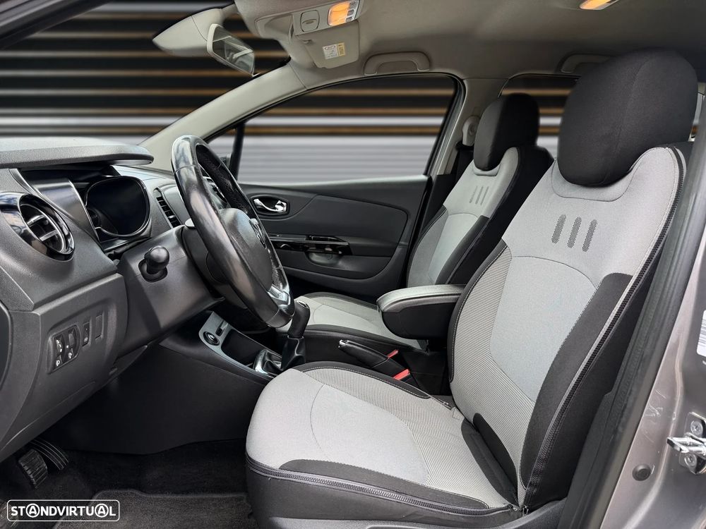 Renault Captur 1.5 dCi Exclusive - 11