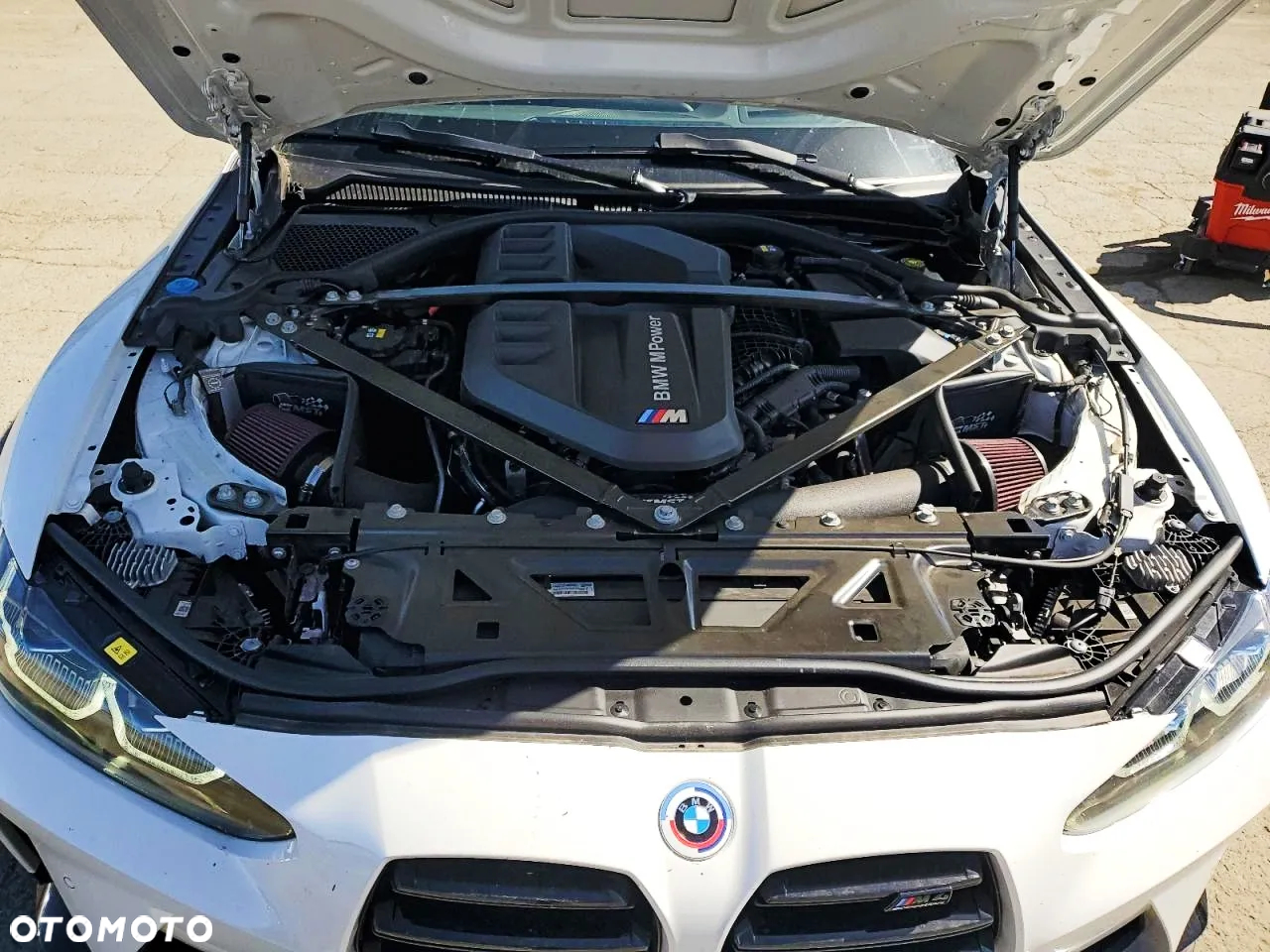 BMW M4 Competition - 11