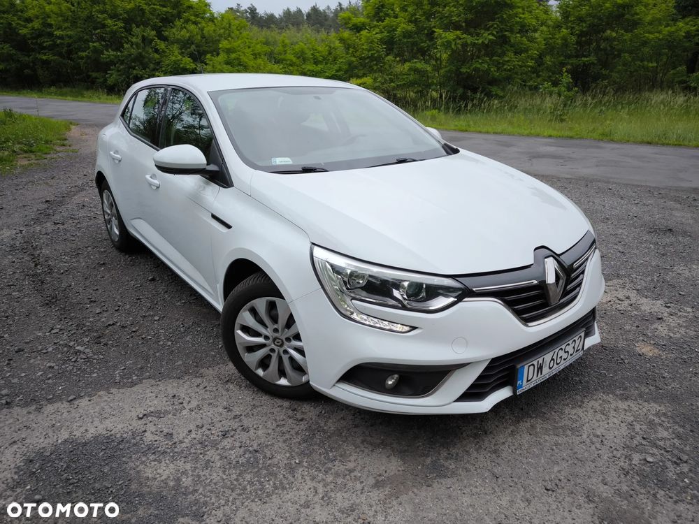 Renault Megane 1.6 SCe Life - 3