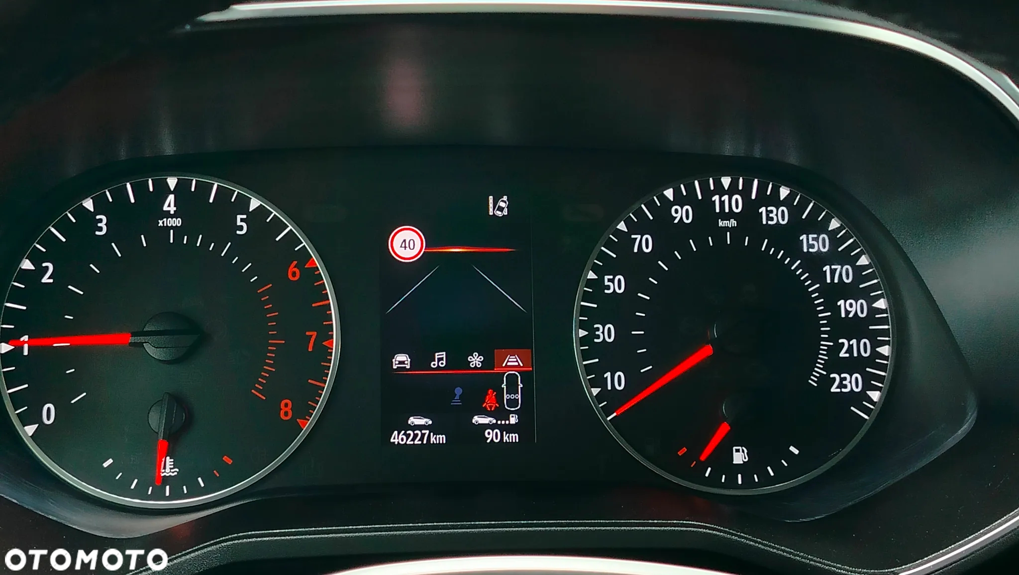 Renault Clio - 28
