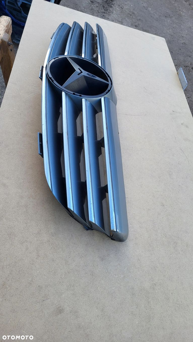 ATRAPA GRILL MERCEDES CLK LIFT W209 A20988000 - 6