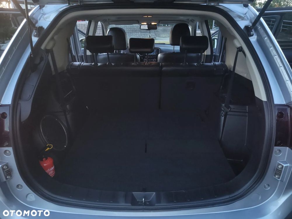 Mitsubishi Outlander 2.2 DI-D 4WD Automatik Diamant Edition - 7