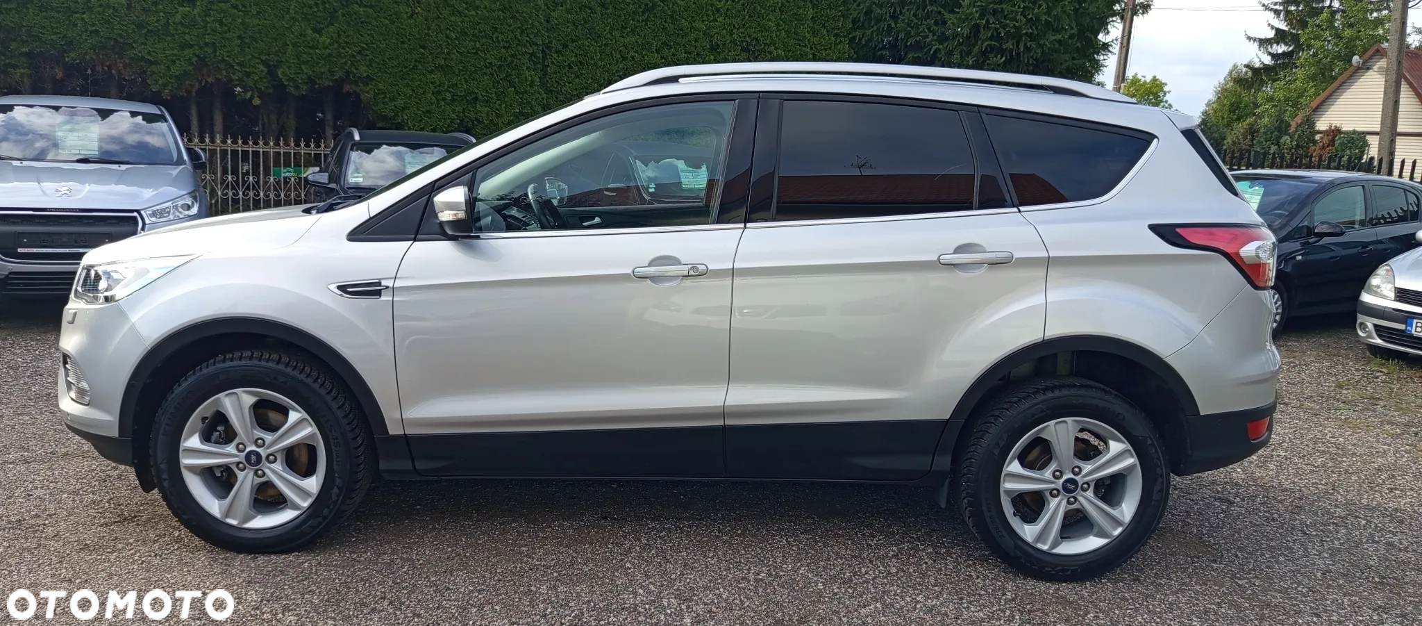Ford Kuga - 3