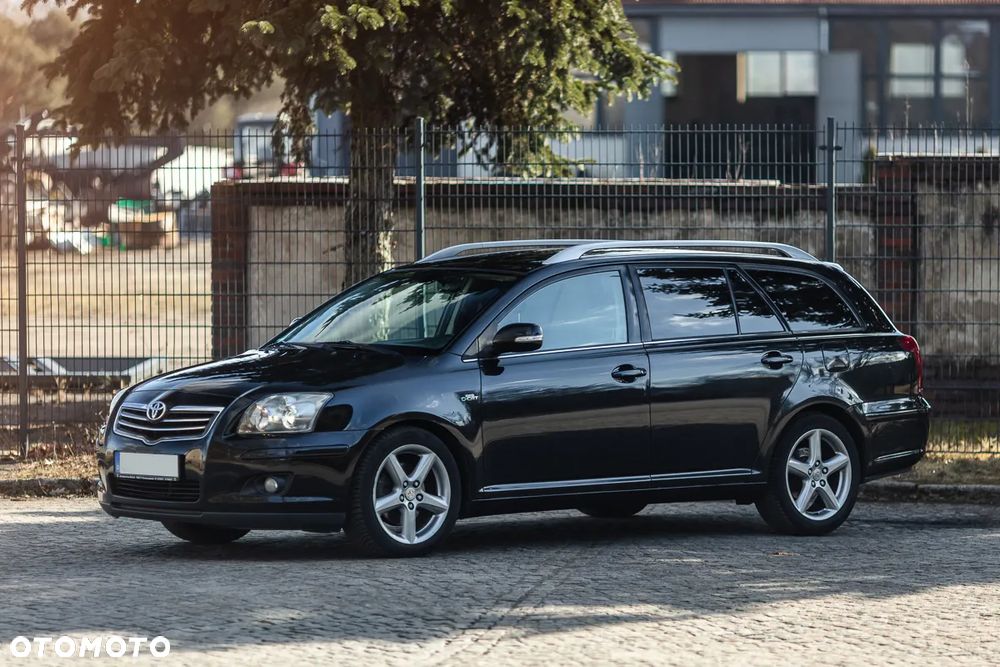 Toyota Avensis 2.2 D-4D Prestige - 5