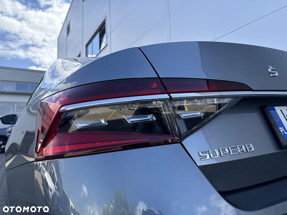 Skoda Superb 2.0 TSI Style DSG - 26