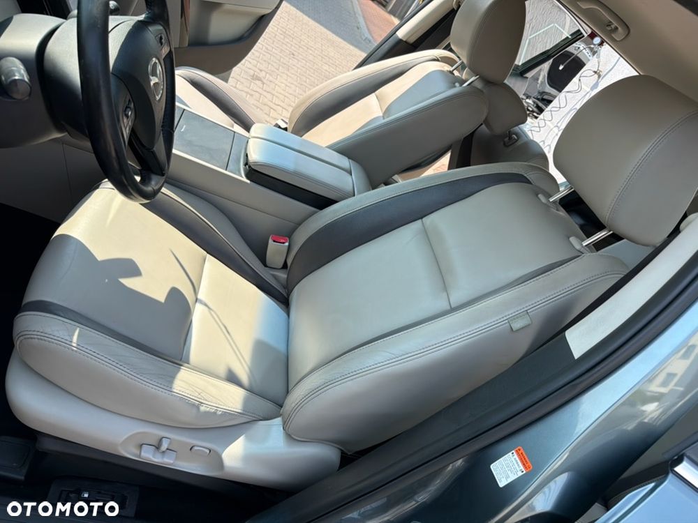 Mazda CX-9 3.7 V6 - 6