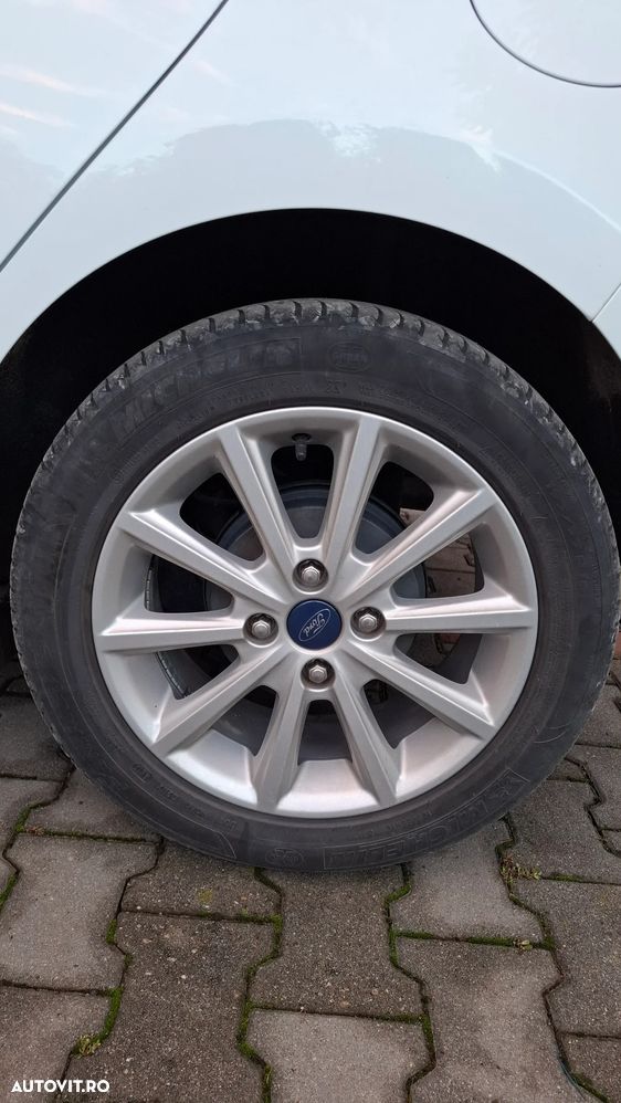 Ford Fiesta 1.0 EcoBoost Titanium - 39