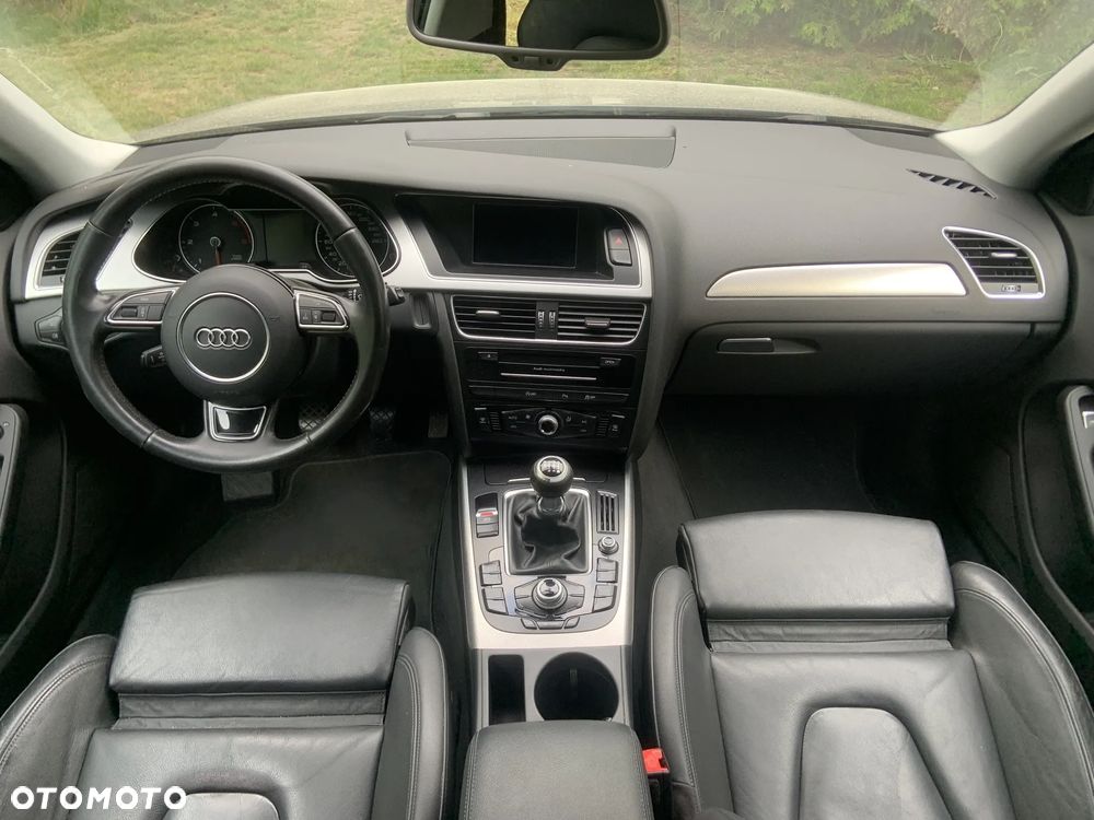 Audi A4 Avant 2.0 TDI e DPF S line Sportpaket - 5
