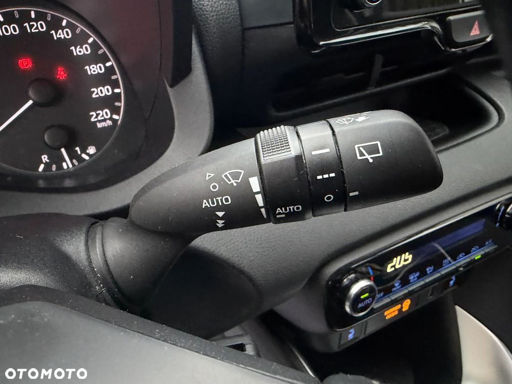 Toyota Yaris - 27