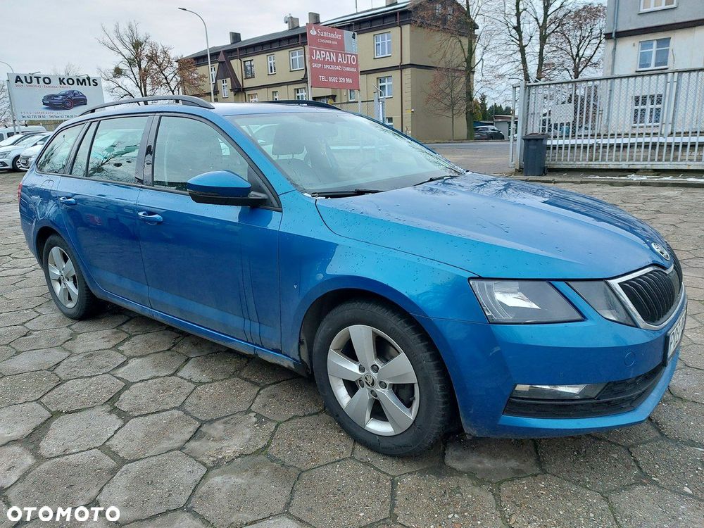 Skoda Octavia - 2