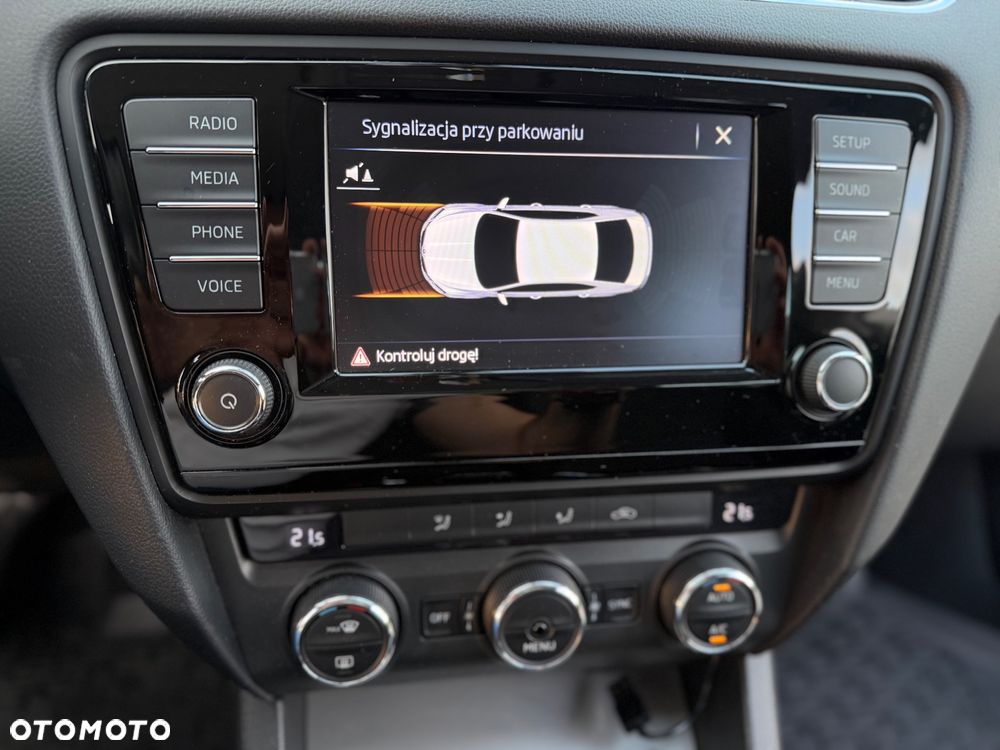 Skoda Octavia 1.4 TSI Ambition - 14