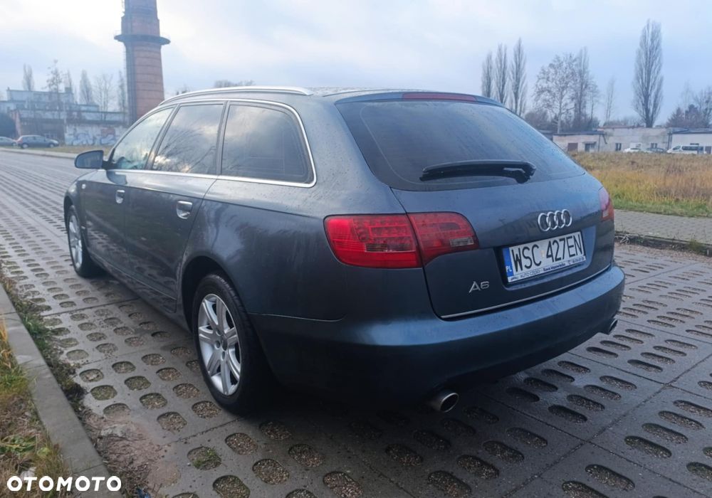 Audi A6 Avant 2.4 multitronic - 4