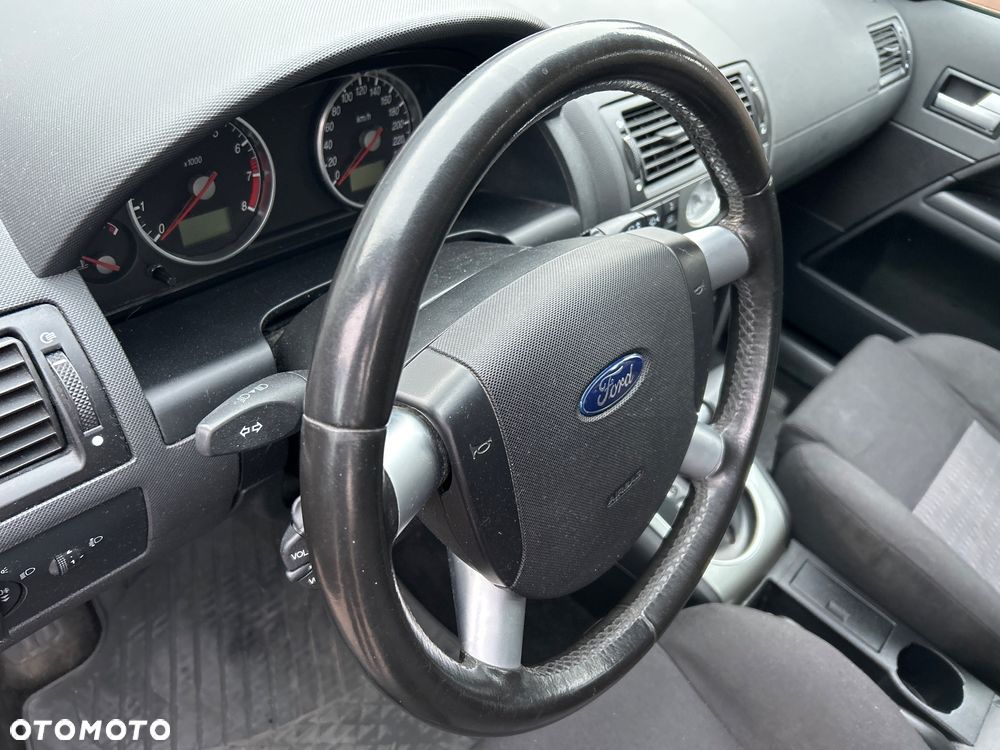 Ford Mondeo 2.0 Trend - 33