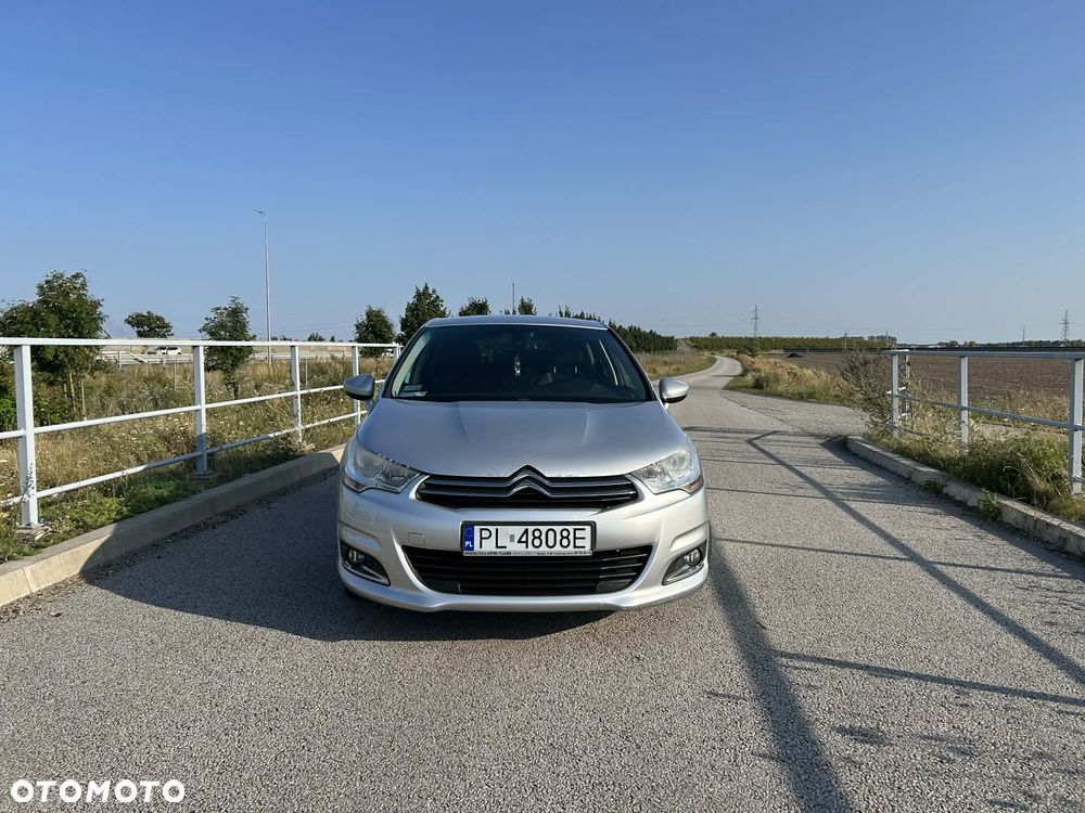 Citroën C4 VTi 120 Attraction - 2