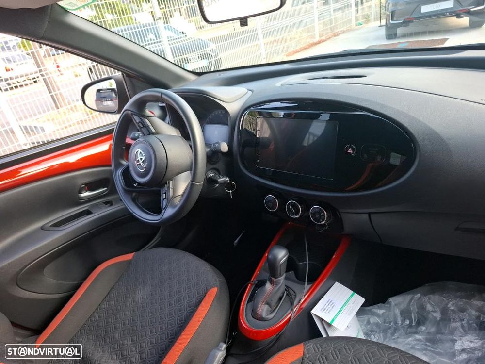 Toyota Aygo - 8