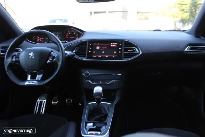 Peugeot 308 PureTech 263 Stop & Start GTi by Sport - 41