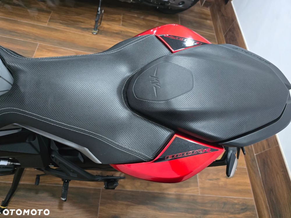 MV AGUSTA Brutale - 21