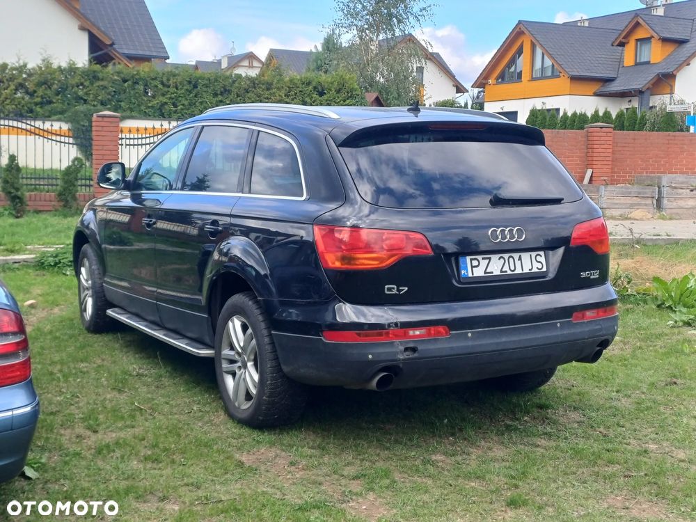 Audi Q7 3.0 TDI Quattro Tiptronic - 4