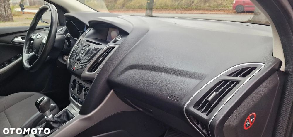 Ford Focus 1.0 EcoBoost Start-Stopp-System ACTIVE X - 26