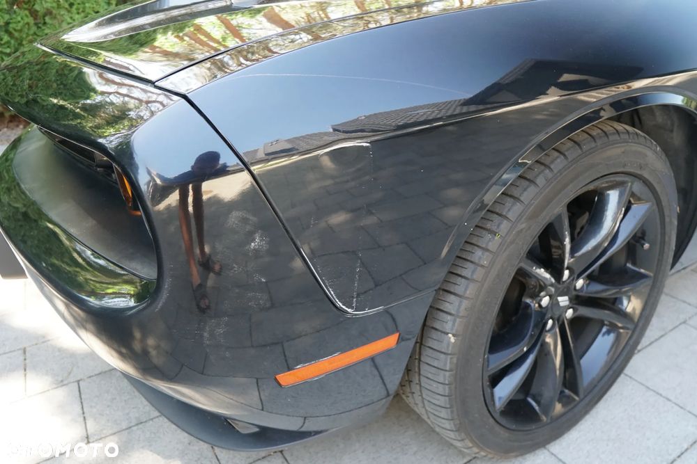 Dodge Challenger - 39