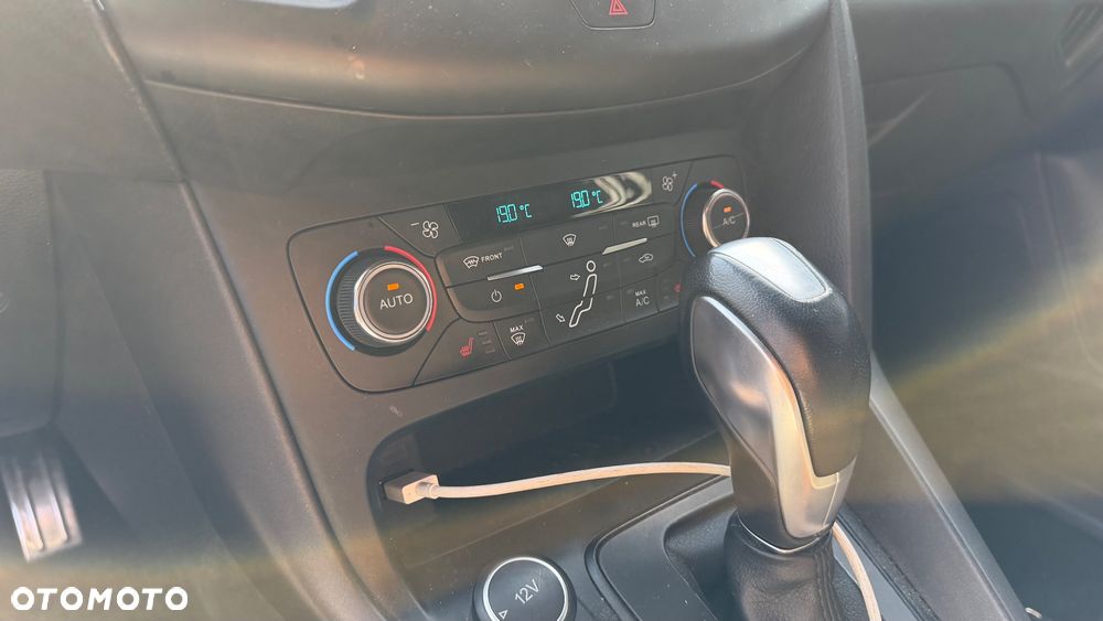 Ford Focus 2.0 TDCi ST PowerShift - 6