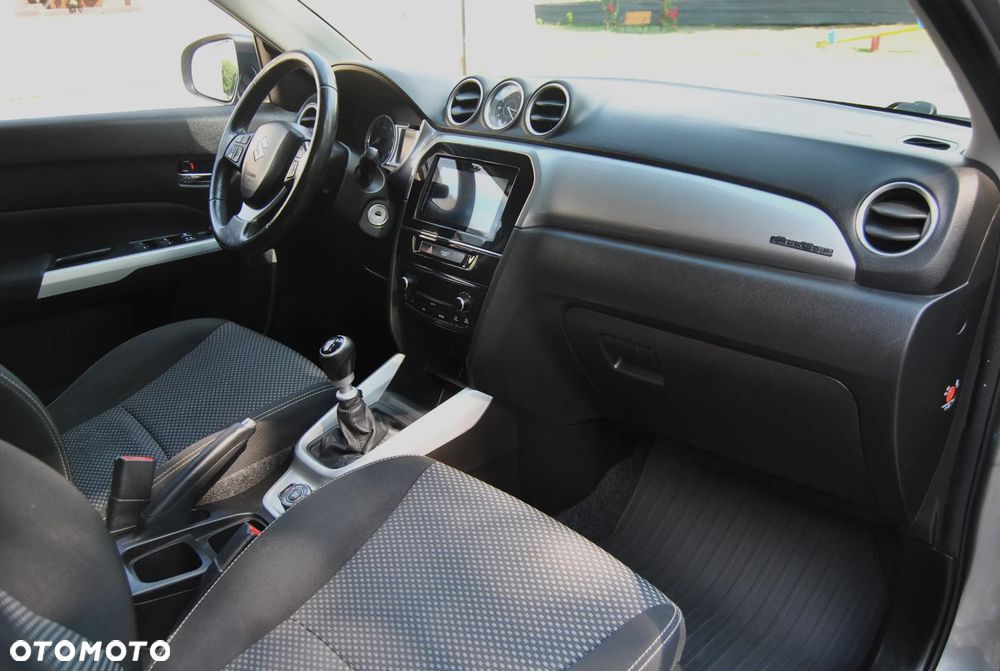 Suzuki Vitara 1.6 DDiS (4x4) Allgrip Comfort+ - 7