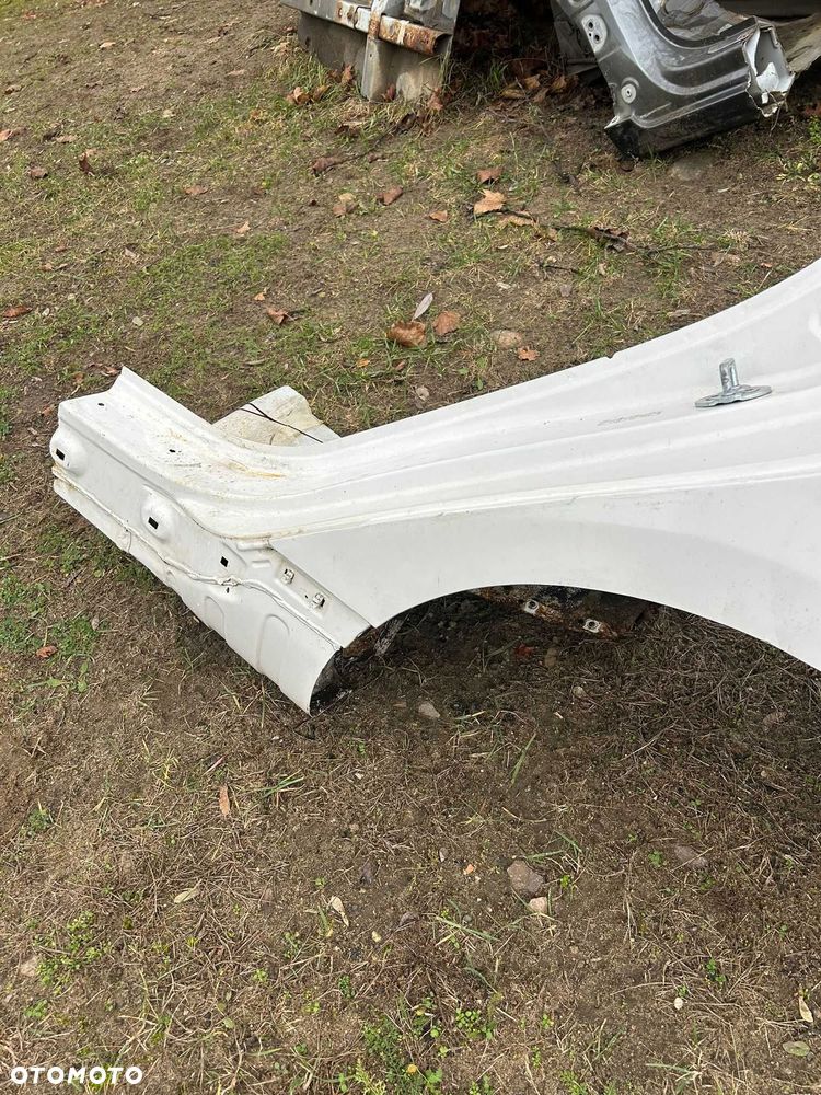 Ćwiartka błotnik próg lewy tył Hyundai i40 Kombi NCW - 2
