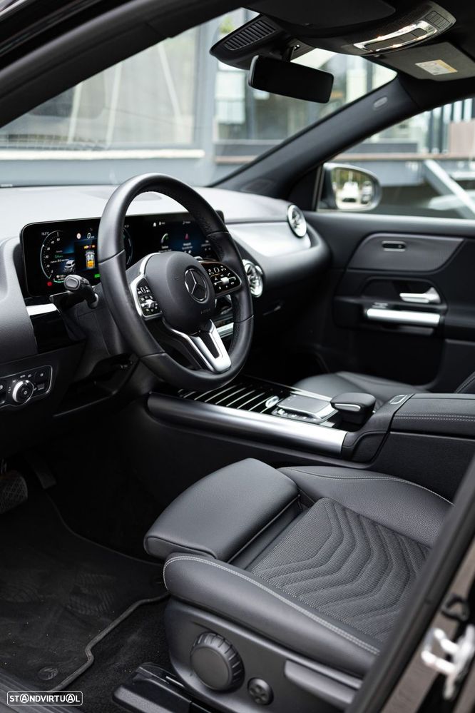 Mercedes-Benz EQA 300 4Matic Progressive - 43