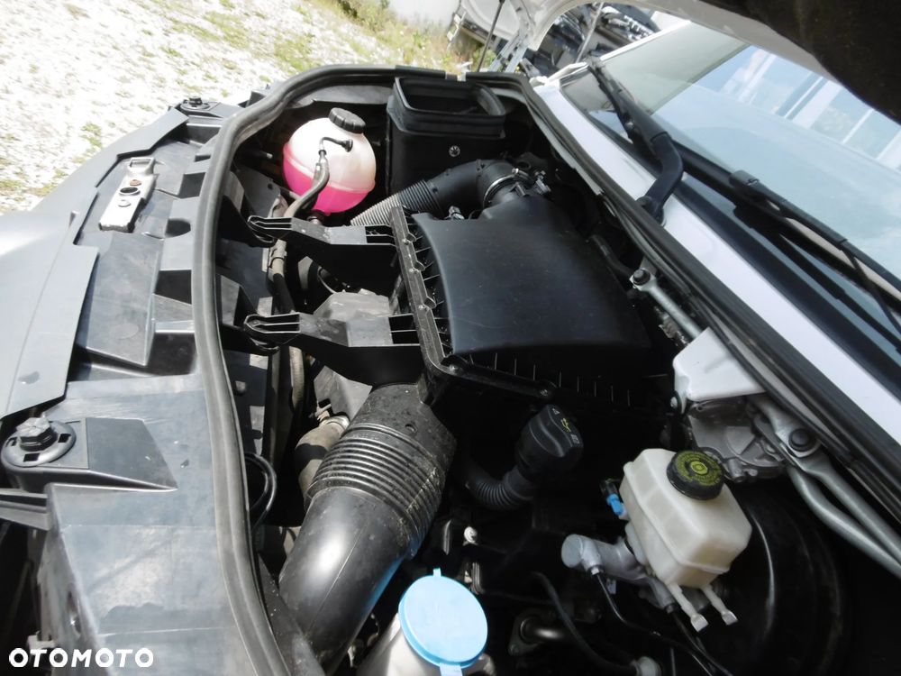 Mercedes-Benz Sprinter - 15