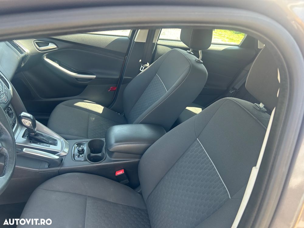 Ford Focus 2.0 TDCI DPF Aut. Champions Edition - 19