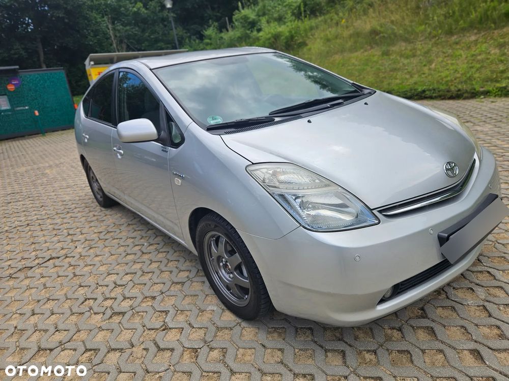 Toyota Prius 1.5 VVT-i Prestige - 13