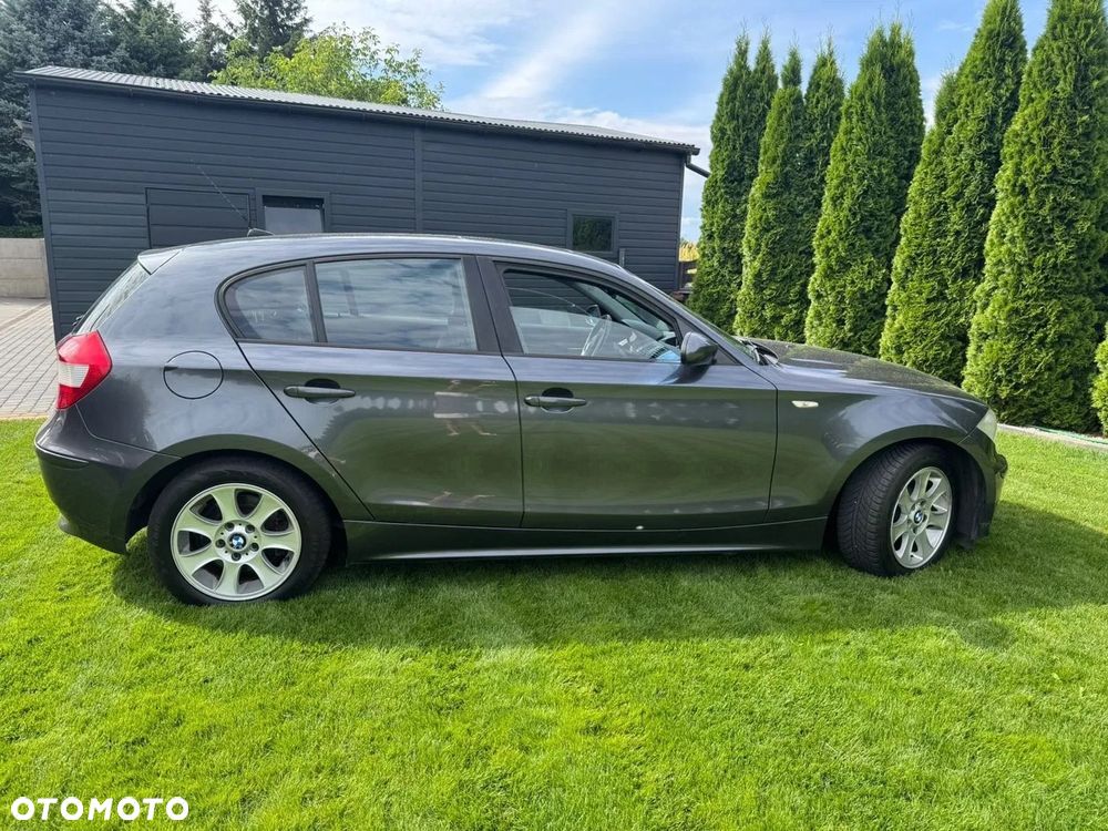BMW Seria 1 120d - 1