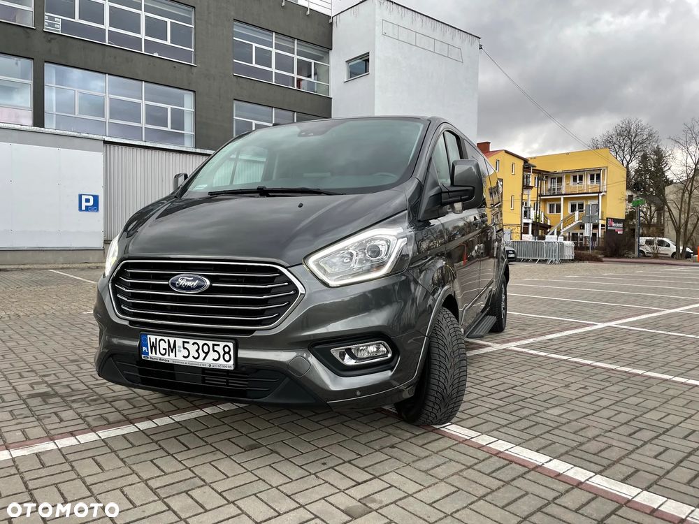 Ford Tourneo Custom 2.0 EcoBlue L2 Titanium - 9