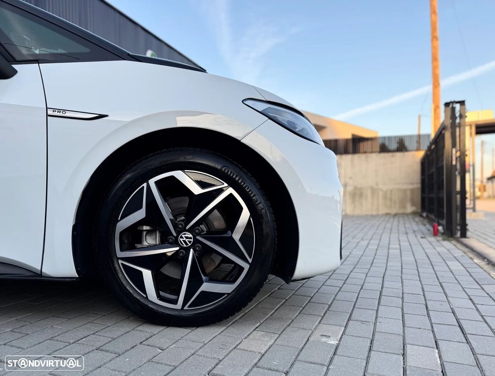 VW ID.3 Pro Family - 13
