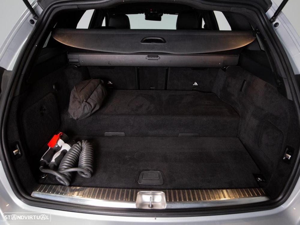 Mercedes-Benz C 300 de AMG Line - 11