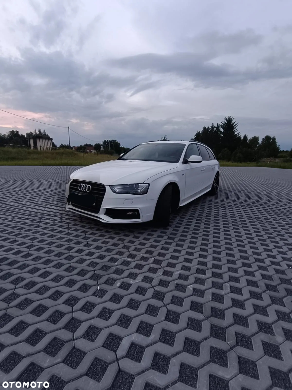 Audi A4 2.0 TDI clean diesel - 8
