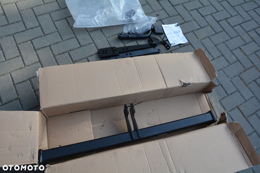 Audi Q3 / VW Tiguan / Seat Ateca - Brink hak holowniczy - 2