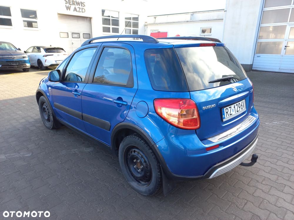 Suzuki SX4 1.9 DDiS DPF 4x4 Comfort - 7