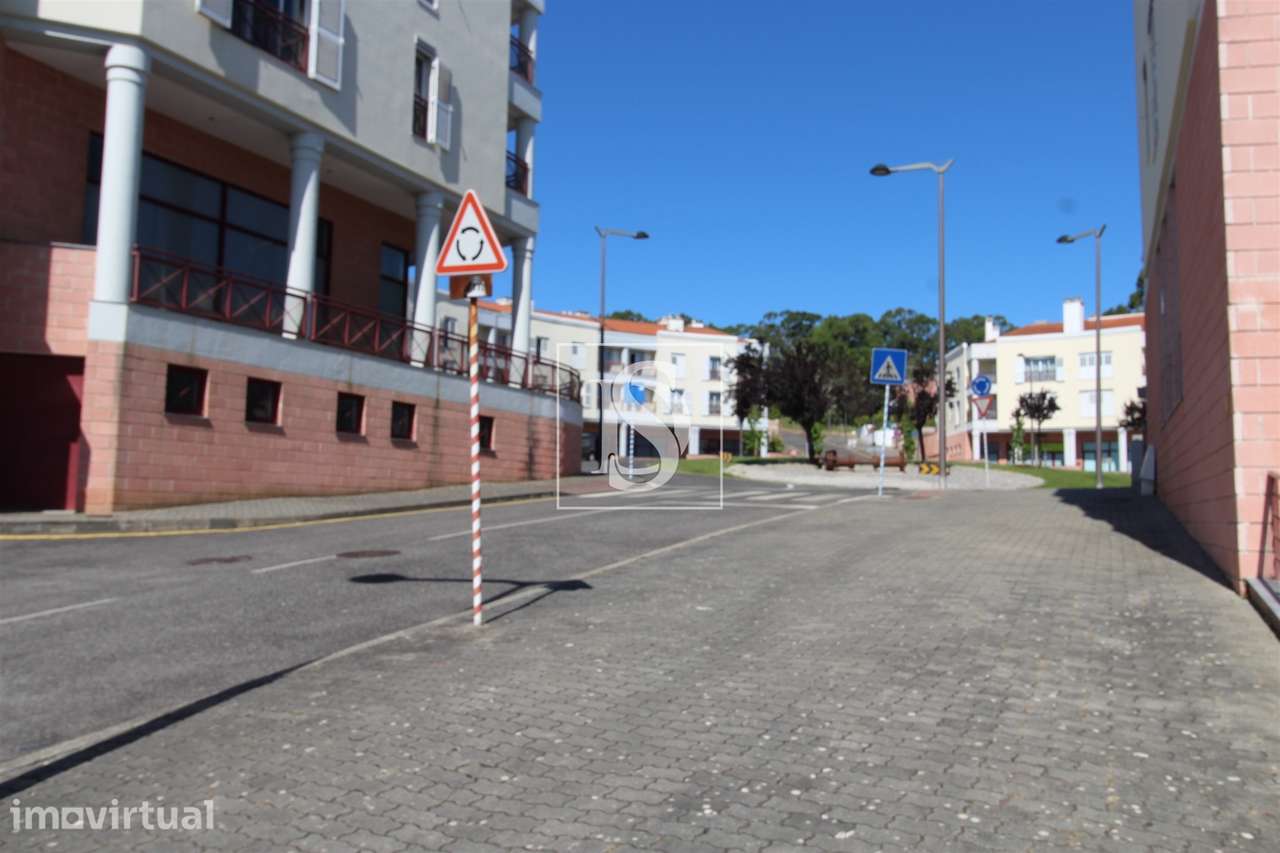 Loja no Golf de Oeiras - Grande imagem: 4/40