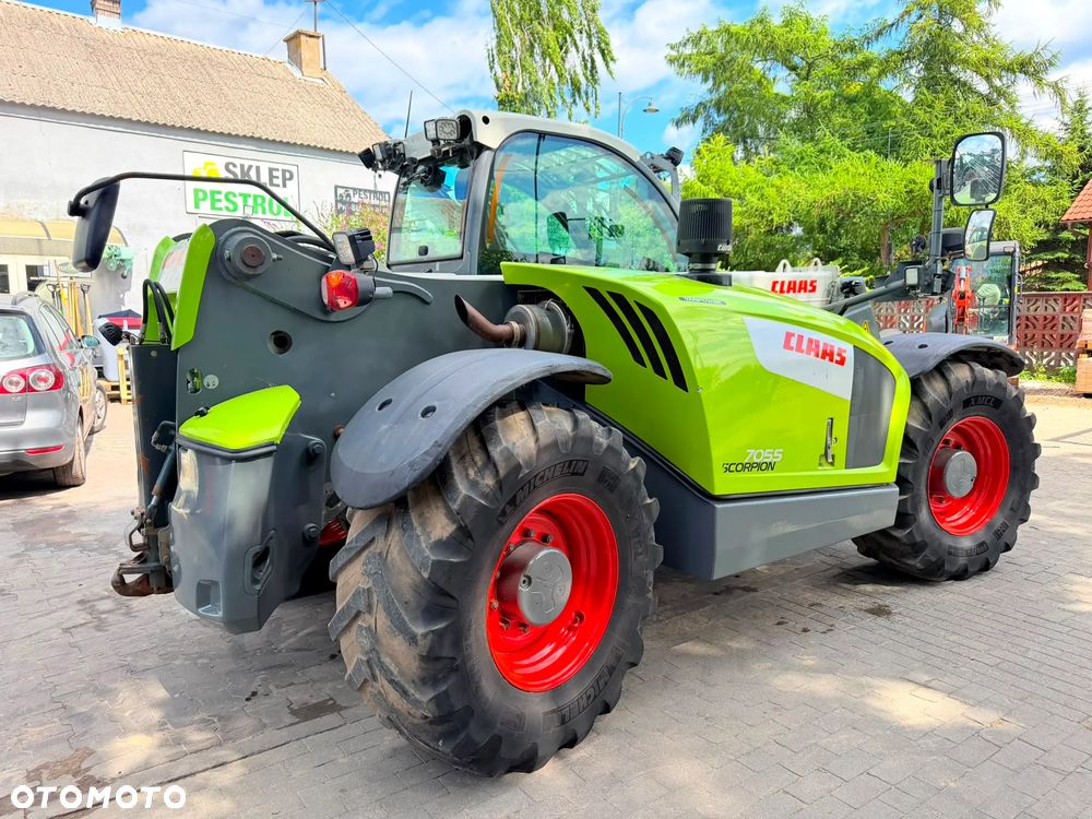 Claas Scorpion 7055 Varipower - 21