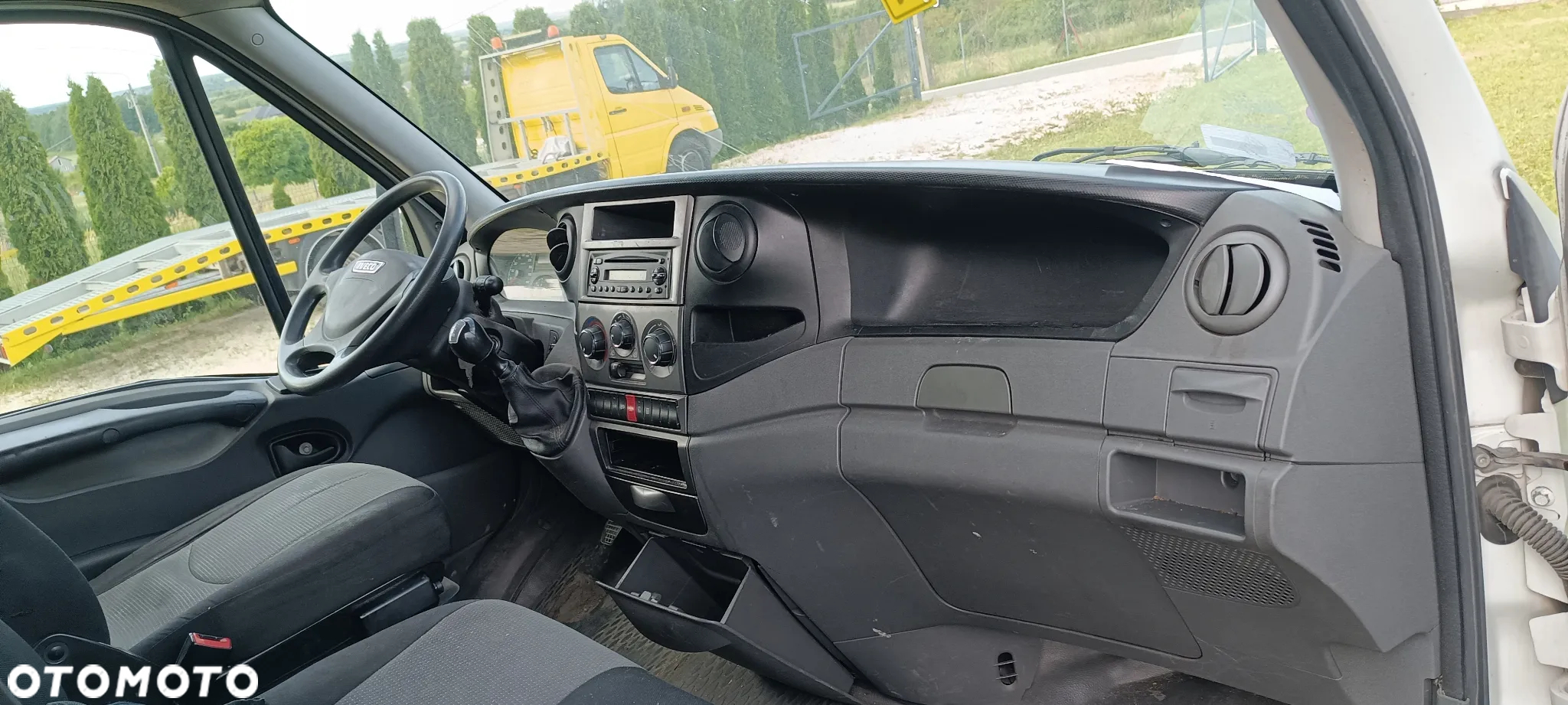 Iveco DAILY 35C13 - 17