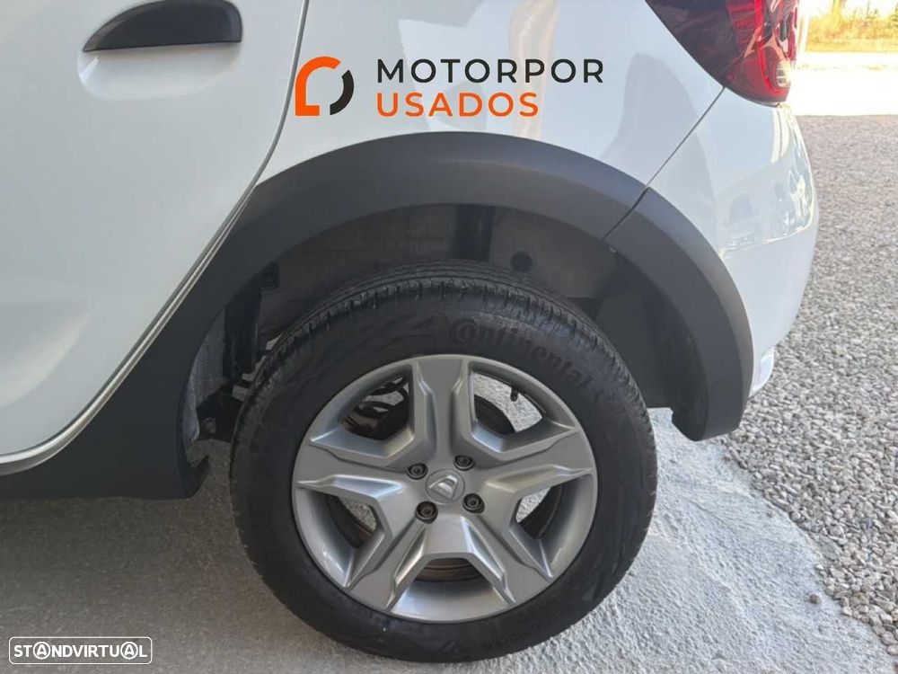 Dacia Sandero 0.9 TCe Stepway - 11
