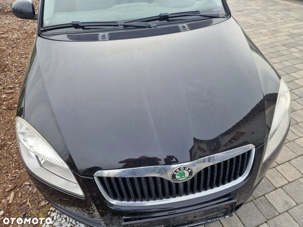 Maska przód  skoda  Fabia  II  w  kolorze  9910 - 1