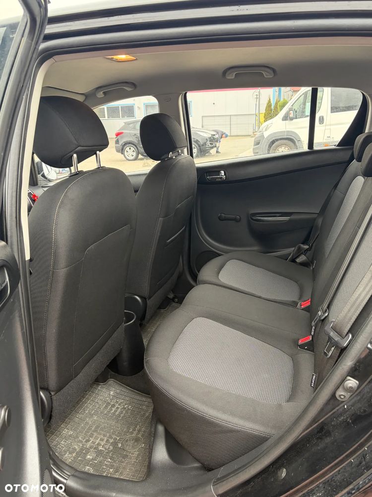 Hyundai i20 1.2 Classic - 9
